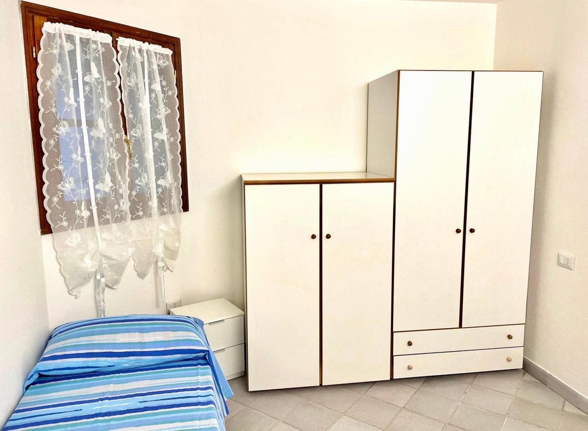 Iss Travel, Panoramic Sea View Ticino - 1 Bedroom Apartments 1,5 Km From The Beach San Teodoro  Exterior photo